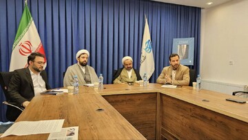 گزارشی از رونمایی کتاب "جذابیت‌های تمدن غرب؛ واقعیت یا توهم؟"