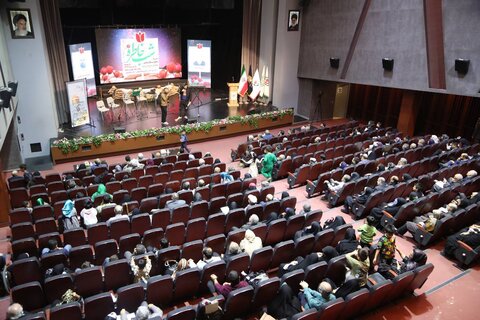 تصاویر/ همسران جانبازان بصیر ستارگان هجدهمین «شب خاطره»