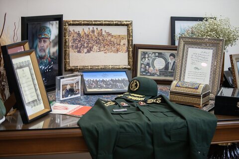 تصاویر/ دیدار سخنگوی شورای نگهبان با خانواده سپهبد شهید «غلامعلی رشید»