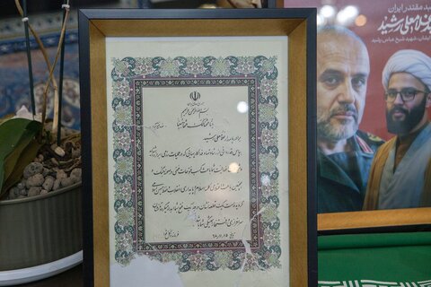 تصاویر/ دیدار سخنگوی شورای نگهبان با خانواده سپهبد شهید «غلامعلی رشید»