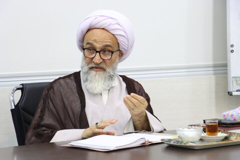 درس تفسیر نهج البلاغه با تدریس عضو مجلس خبرگان رهبری