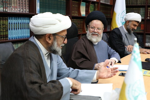 تصاویر/ یستمین جلسه "مجمع مراکز پاسخگویی دینی"