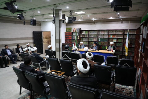 تصاویر/ یستمین جلسه "مجمع مراکز پاسخگویی دینی"