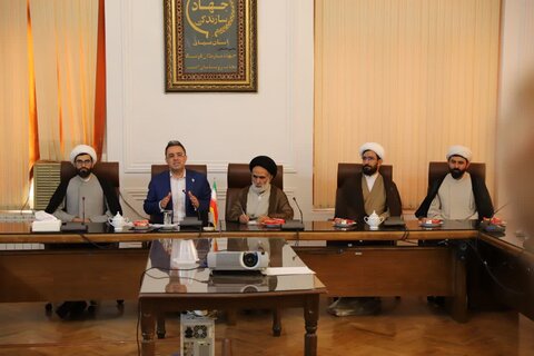 تصاویر/ بازدید نماینده ولی‌فقیه در وزارت جهادکشاورزی از مرکز درمانی شهید شوریده