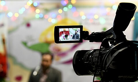 تصاویر/ تقدیر خادمان حرم حضرت عبدالعظیم حسنی(ع) از پرستاران