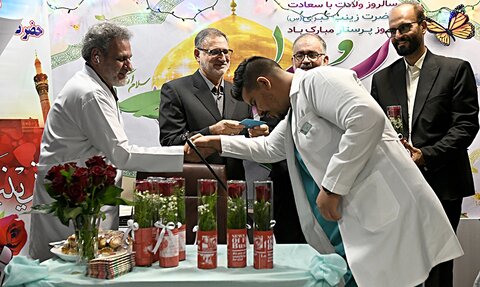 تصاویر/ تقدیر خادمان حرم حضرت عبدالعظیم حسنی(ع) از پرستاران