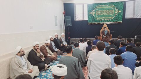 حضور معاون تهذیب حوزه های علمیه کشور در مدرسه علمیه امام صادق(ع)زابل