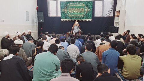 حضور معاون تهذیب حوزه های علمیه کشور در مدرسه علمیه امام صادق(ع)زابل