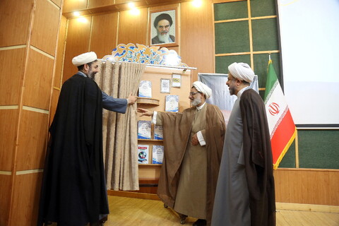 تصاویر/ افتتاحیه همایش ملی «مدیریت تراز انقلاب اسلامی در اندیشه و سیره امام خامنه‌ای»