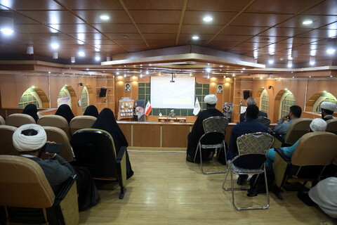 تصاویر/ افتتاحیه همایش ملی «مدیریت تراز انقلاب اسلامی در اندیشه و سیره امام خامنه‌ای»