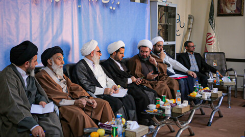 تصاویر/برگزاری نشست مشترک دبیرخانه شورای عالی حوزه‌های علمیه با مدیریت و معاونین حوزه علمیه استان همدان