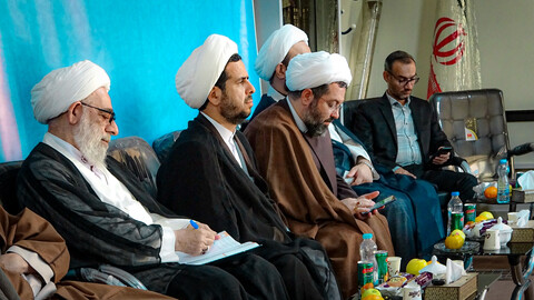 تصاویر/برگزاری نشست مشترک دبیرخانه شورای عالی حوزه‌های علمیه با مدیریت و معاونین حوزه علمیه استان همدان