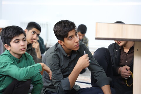 تصاویر/نشست صمیمی مدیر حوزه علمیه کردستان با طلاب حوزه علمیه امام صادق علیه‌السلام شهرستان بیجار