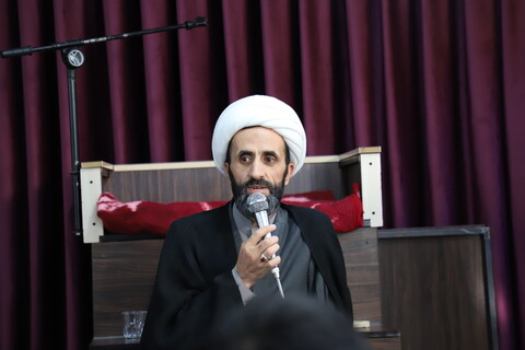 تصاویر/نشست صمیمی مدیر حوزه علمیه کردستان با طلاب حوزه علمیه امام صادق علیه‌السلام شهرستان بیجار