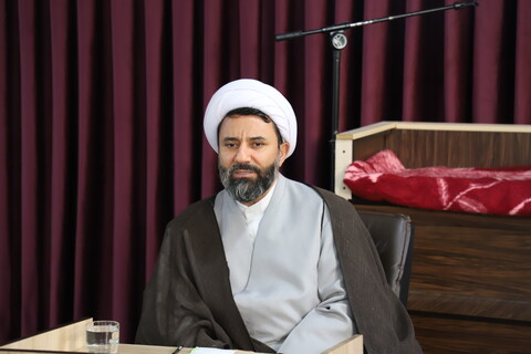 تصاویر/نشست صمیمی مدیر حوزه علمیه کردستان با طلاب حوزه علمیه امام صادق علیه‌السلام شهرستان بیجار