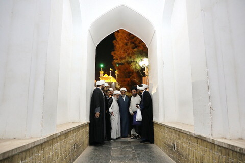 درس اخلاق آیت الله شب زنده دار در مدرسه علمیه فیضیه