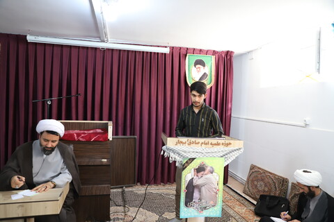 تصاویر/نشست صمیمی مدیر حوزه علمیه کردستان با طلاب حوزه علمیه امام صادق علیه‌السلام شهرستان بیجار