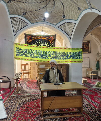 تصاویر/ درس اخلاق مدرسه آیت‌الله مدنی کاشانی(ره)