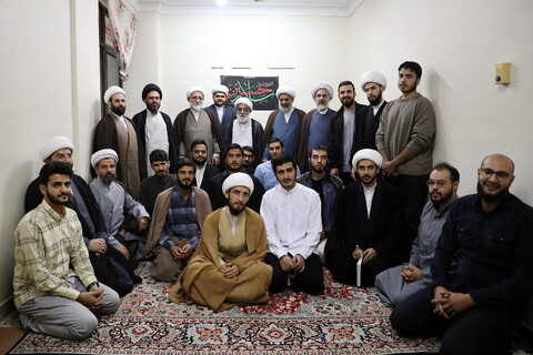 بازدید آیت الله شب زنده دار از مدرسه دروس آزاد طلاب در فیضیه
