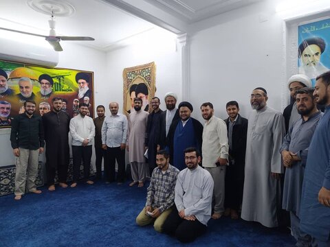 قم المقدسہ میں علامہ سید ناظر عباس تقوی کی مؤسسہ تحقیقاتِ اسلامی بعثت میں طلاب کے ساتھ صمیمی نشست