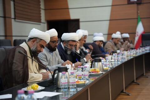 تصاویر/ دومین روز گردهمایی فصلی مدیران ادارات تبلیغات اسلامی شهرستان های استان کرمان در شهر کرمان