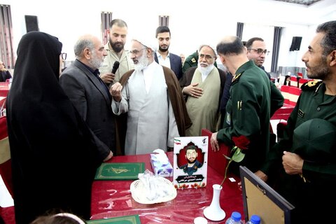 تصاویر/ نماینده ولی فقیه در سپاه پاسداران انقلاب اسلامی، در مراسم گرامی‌داشت مقام شهدای استان در جنگ ۱۲ روزه