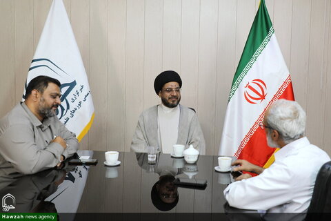 حجة الإسلام والمسلمين السيد محمد زكي، أحد الخطباء في الهند، يزور "وكالة أنباء الحوزة"