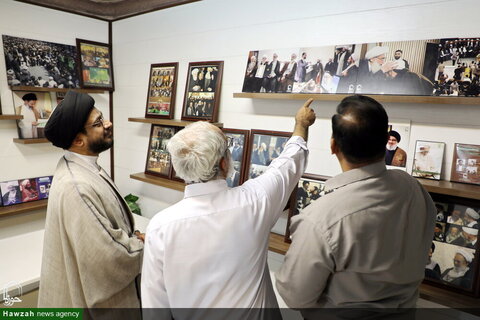 حجة الإسلام والمسلمين السيد محمد زكي، أحد الخطباء في الهند، يزور "وكالة أنباء الحوزة"