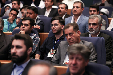 تصاویر/ مراسم گرامیداشت مقام پرستار با حضور رئیس جمهور