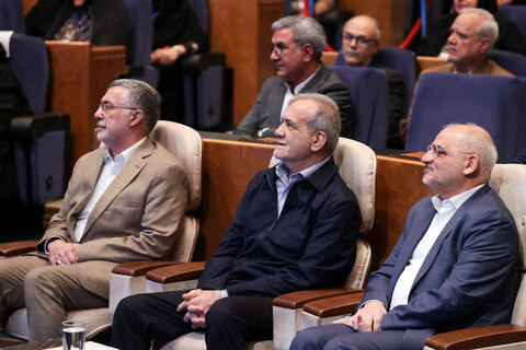 تصاویر/ مراسم گرامیداشت مقام پرستار با حضور رئیس جمهور