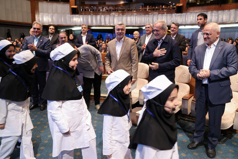 تصاویر/ مراسم گرامیداشت مقام پرستار با حضور رئیس جمهور