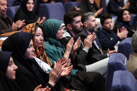 تصاویر/ مراسم گرامیداشت مقام پرستار با حضور رئیس جمهور