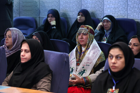 تصاویر/ مراسم گرامیداشت مقام پرستار با حضور رئیس جمهور