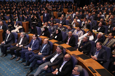 تصاویر/ مراسم گرامیداشت مقام پرستار با حضور رئیس جمهور