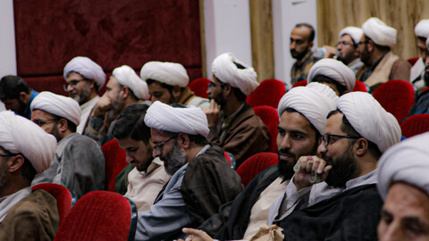 تصاویر/برگزاری همایش مبلغین استان همدان با حضور اعضای شورای عالی حوزه‌های علمیه