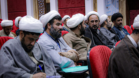 تصاویر/برگزاری همایش مبلغین استان همدان با حضور اعضای شورای عالی حوزه‌های علمیه