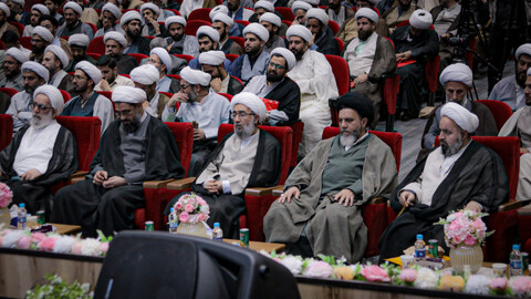 تصاویر/برگزاری همایش مبلغین استان همدان با حضور اعضای شورای عالی حوزه‌های علمیه