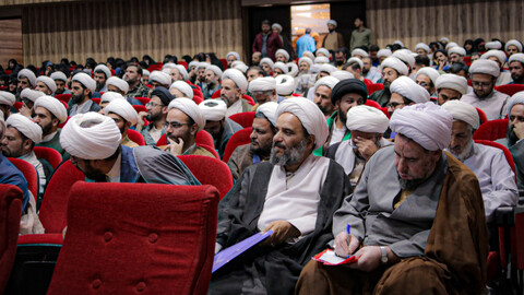 تصاویر/برگزاری همایش مبلغین استان همدان با حضور اعضای شورای عالی حوزه‌های علمیه