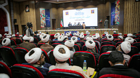 تصاویر/برگزاری همایش مبلغین استان همدان با حضور اعضای شورای عالی حوزه‌های علمیه