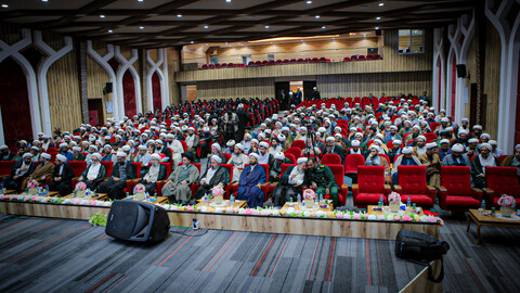 تصاویر/برگزاری همایش مبلغین استان همدان با حضور اعضای شورای عالی حوزه‌های علمیه