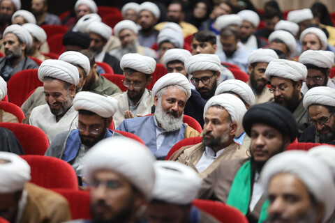 تصاویر / حاشیه گردهمایی طلاب همدان