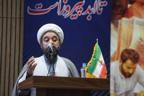 تصاویر / حاشیه گردهمایی طلاب همدان