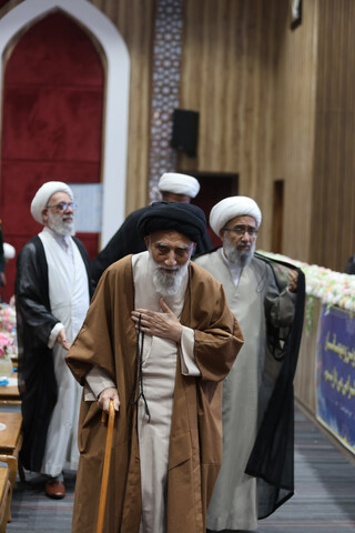 تصاویر / حاشیه گردهمایی طلاب همدان