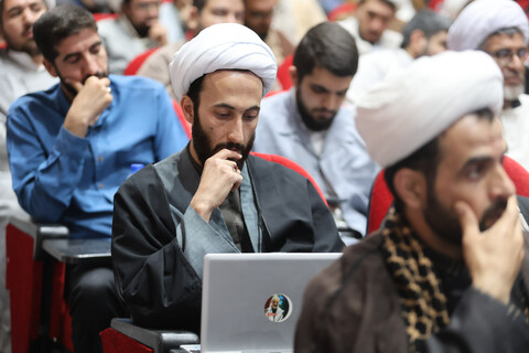 تصاویر / حاشیه گردهمایی طلاب همدان