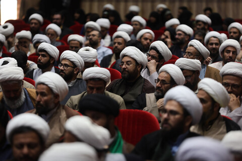 تصاویر / حاشیه گردهمایی طلاب همدان