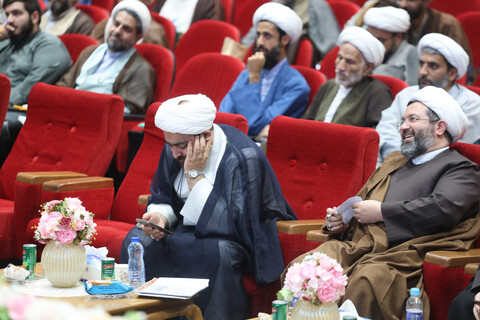 تصاویر / حاشیه گردهمایی طلاب همدان