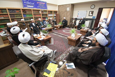 تصاویر/ اجلاسیه مدیران مدارس و معاونان مدیریت حوزه علمیه آذربایجان غربی