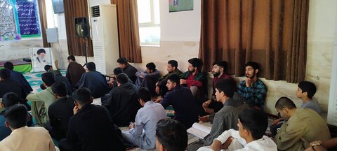 دیدار حجت‌الاسلام والمسلمین عالم‌زاده نوری با طلاب مدرسه علمیه امام صادق(ع)زهک