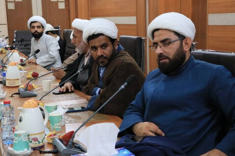 تصاویر/ دیدار مدیران و معاونین مدارس علمیه استان هرمزگان با استاندار