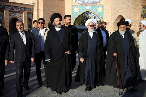 تصاویر/ مراسم غبار روبی گلزار شهدای دفای مقدس و شهدای گمنان اردبیل